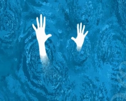 পুকুরের পানিতে ভাসছিল দুই সন্তানের জননীর মরদেহ